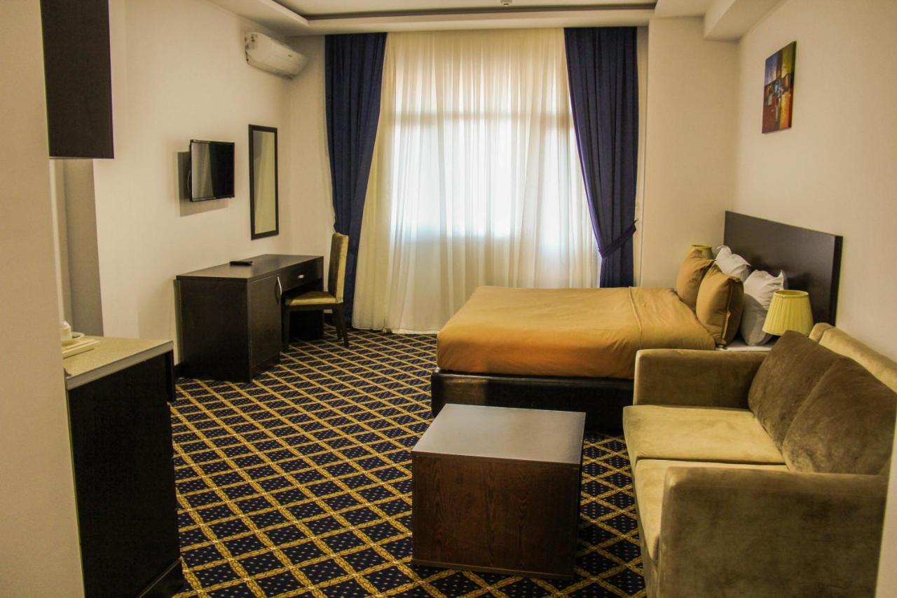 Kristal Hotel Masazir Exterior photo